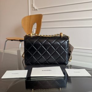 Mini Flap 19cm Black Lambskin Gold Hardware