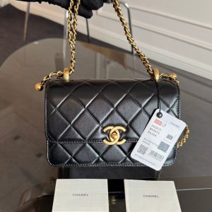 Mini Flap 19cm Black Lambskin Gold Hardware