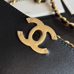 Mini Flap 19cm Black Lambskin Gold Hardware