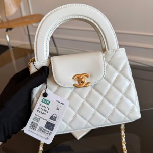 KELLY SHOPPING BAG 19 IN WHITE CALFSKIN GOLD HARDWARE