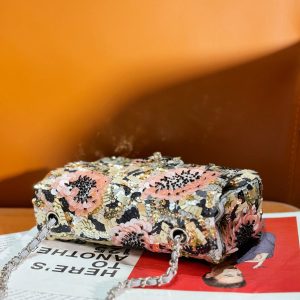 img_8e603200_20231229_i1703850533_302_0_jpg 24S Flap Bag 20cm Multicolor Sequin Pink Flower Pearl Caflskin