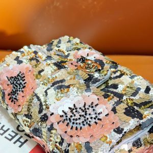 img_8e603200_20231229_i1703850533_4486_0_jpg 24S Flap Bag 20cm Multicolor Sequin Pink Flower Pearl Caflskin