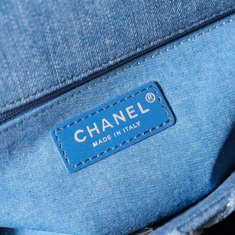 24S Flap Bag 25.5cm Blue Quilted Denim