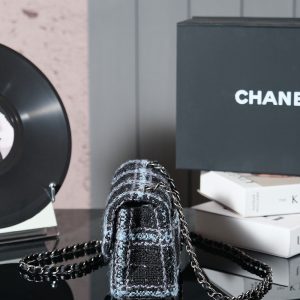 img_8e603200_20241029_i1730209120_3385_4_jpg 24K Flap Bag 20cm Blue Black Stripe Tweed