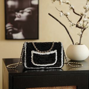 img_8e603200_20251107_i1762507204096_7813_0_3.jpg_1 CC 2025 Flap Bag Black White Sequin 308600