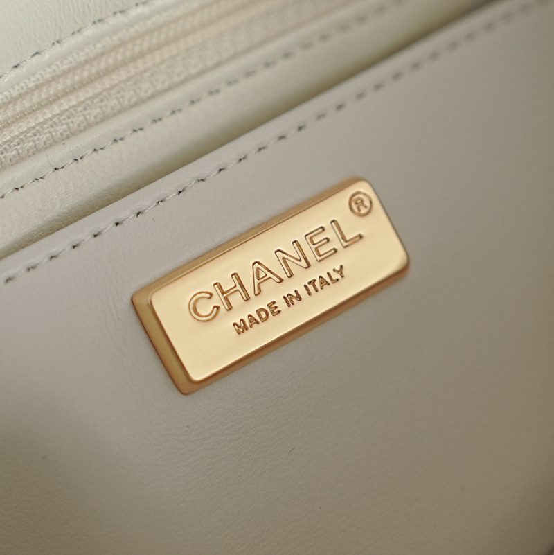 img_8e603200_20251107_i1762507241797_8911_0_6_jpg CC 2025 Flap Bag White Black Sequin 308601