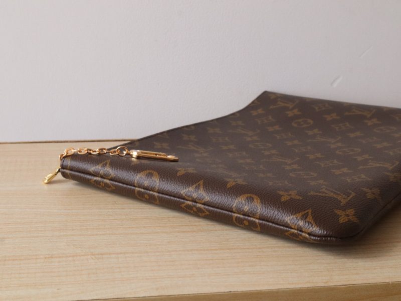 LV Pochette Clés 33cm Brown Monogram Canvas GHW