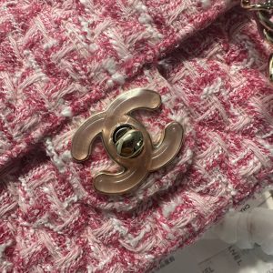 img_9610f411_20231211_i1702286020_1628_2_jpg 23P Flap Bag Pink White Tweed Silver Hardware