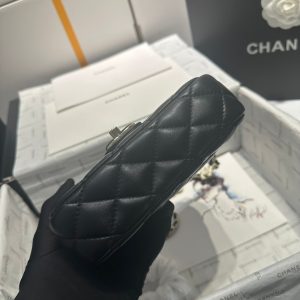 img_9610f411_20231211_i1702286249_6306_5_jpg 23P Flap Bag 16cm Black Calfskin Siver Hardware