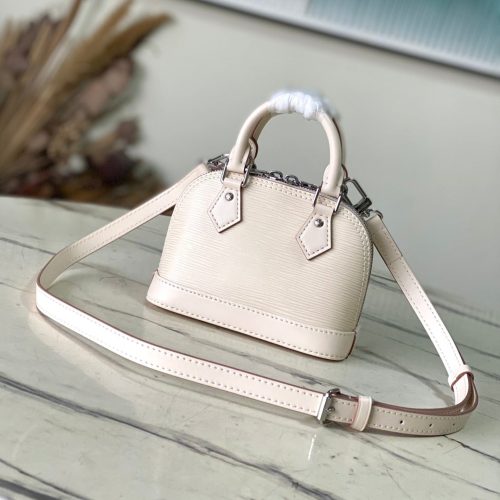 img_9acee4e0_20231220_i1703063601_7286_2_jpg alma nano 18 cream epi leather
