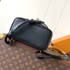 LV Coussin 26cm Backpack Black Gold Leather 252649