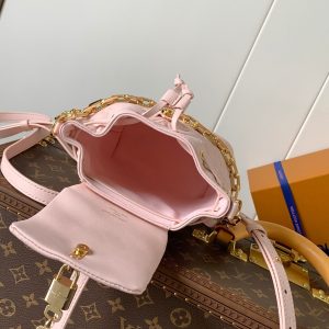 img_a3cc9079_20250408_i1744109699_4306_3_jpg LV Coussin 20cm Backpack Pink Gold Leather 252653