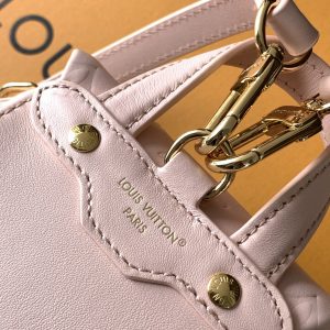 img_a3cc9079_20250408_i1744109699_5107_0_jpg LV Coussin 20cm Backpack Pink Gold Leather 252653