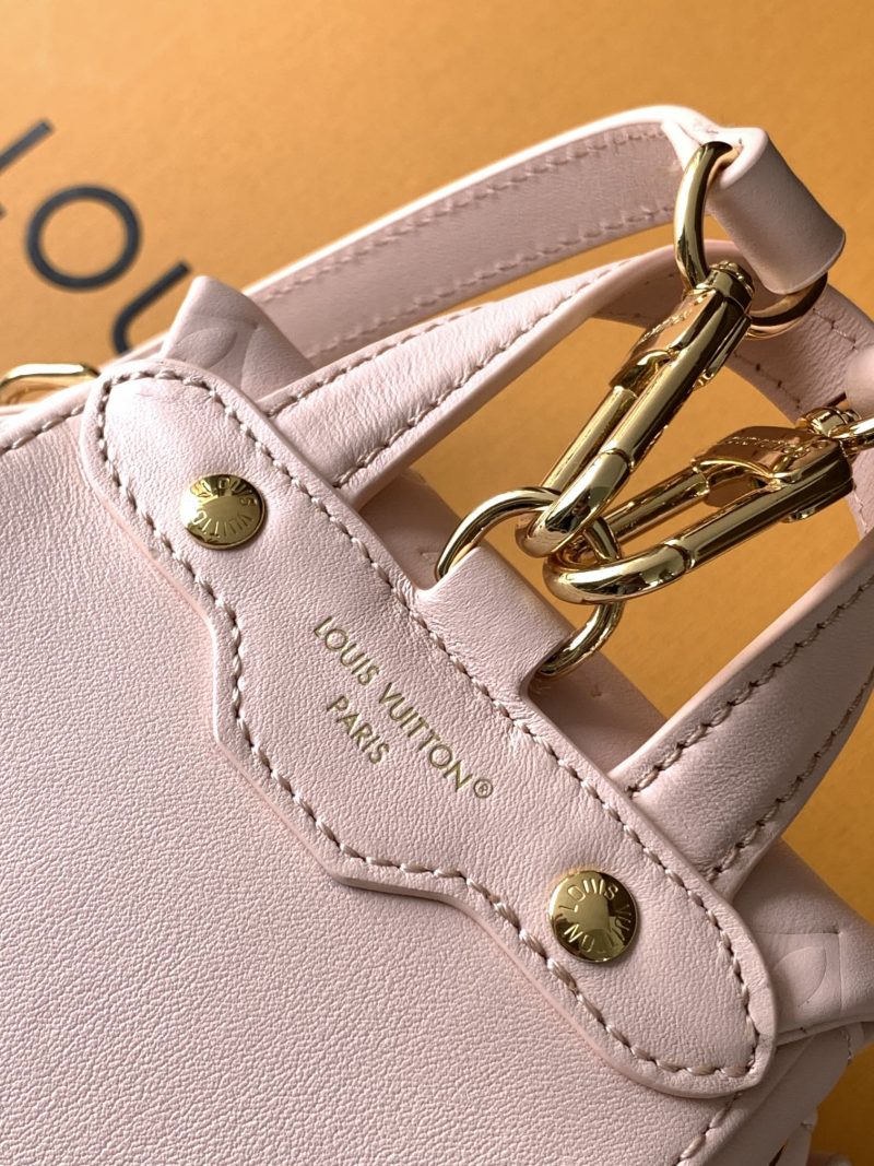 img_a3cc9079_20250408_i1744109699_5107_0_jpg LV Coussin 20cm Backpack Pink Gold Leather 252653
