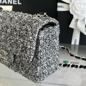 MINI FLAP BAG 20 IN LIGHT GRAY TWEED SILVER HARDWARE