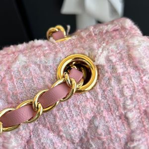 MEDIUM FLAP BAG 25 IN LIGHT PINK TWEED GOLD HARDWARE