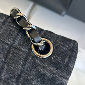 img_b4a5a2ed_20241023_i1729663401_8151_7_jpg SMALL FLAP BAG 20 IN BLACK DENIM AND CALFSKIN LINING SILVER HARDWARE