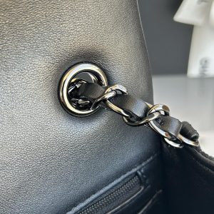 img_b4a5a2ed_20241023_i1729663401_8180_8_jpg SMALL FLAP BAG 20 IN BLACK DENIM AND CALFSKIN LINING SILVER HARDWARE