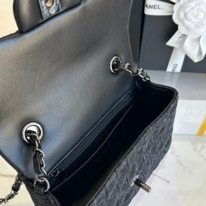 img_b4a5a2ed_20241023_i1729663401_9139_4_jpg SMALL FLAP BAG 20 IN BLACK DENIM AND CALFSKIN LINING SILVER HARDWARE