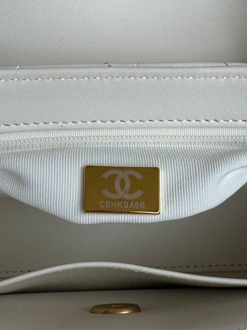 cc 24a nano 19cm kelly shopper bag pastel white lambskin