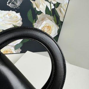 img_b5cc9469_20240423_i1713860543_5188_5_jpg cc 24a nano 19cm kelly shopper bag black lambskin