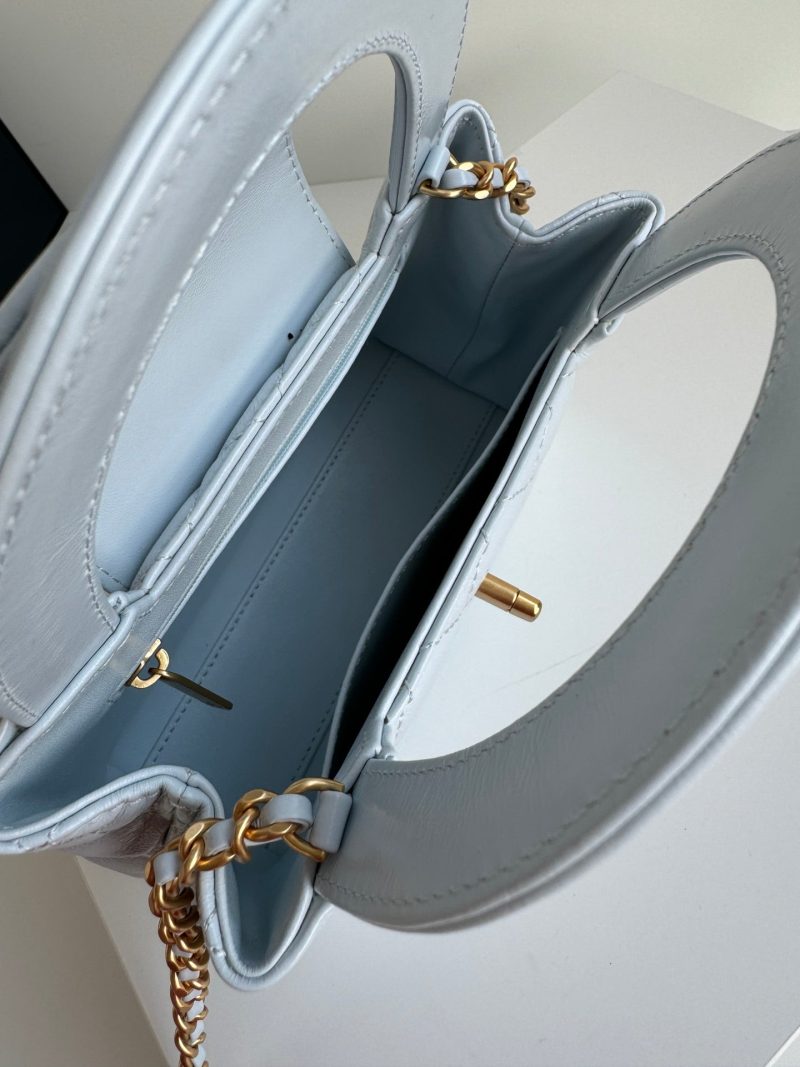 img_b5cc9469_20240525_i1716625077_2781_2_jpg cc 24a nano 19cm kelly shopper bag cloud blue lambskin