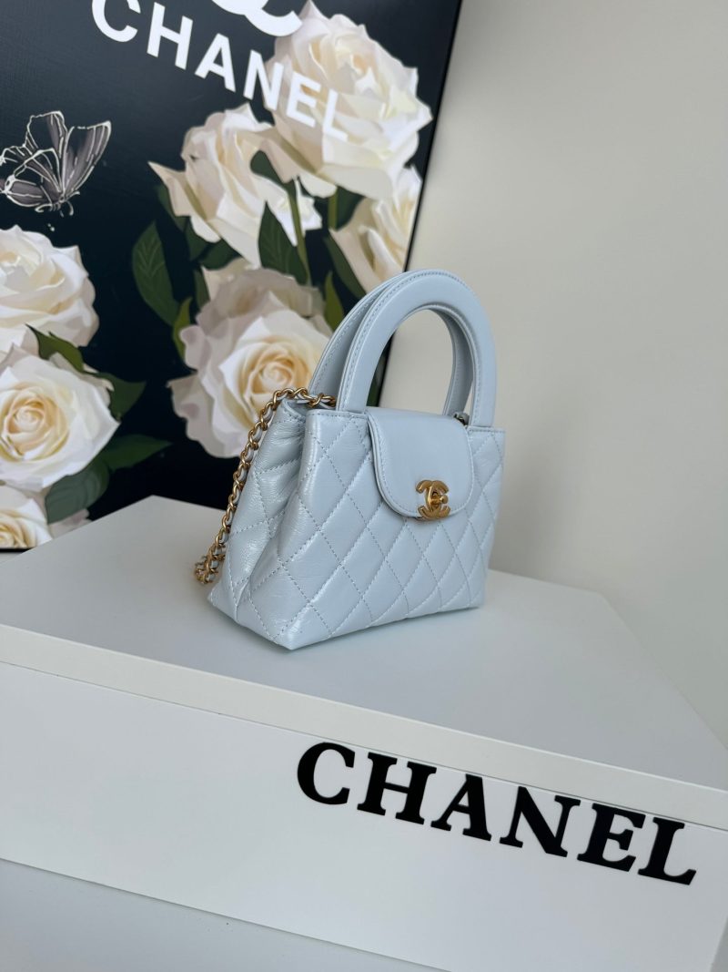 img_b5cc9469_20240525_i1716625077_5580_3_jpg cc 24a nano 19cm kelly shopper bag cloud blue lambskin