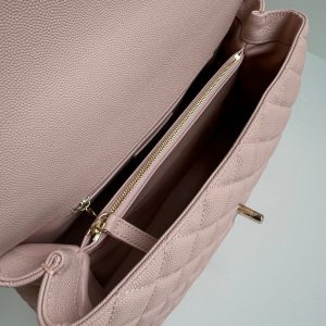 img_b5cc9469_20240604_i1717485034_3292_1_jpg coco handle medium 29cm pink beige quilted caviar leather gold hardware