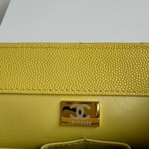 img_b5cc9469_20240604_i1717485087_1746_3_jpg coco handle medium 29cm yellow quilted caviar leather gold hardware