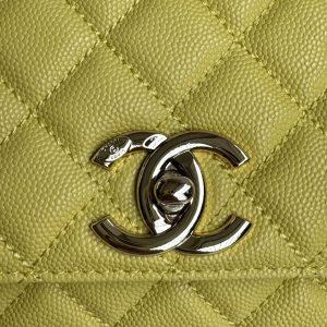 img_b5cc9469_20240604_i1717485087_4453_2_jpg coco handle medium 29cm yellow quilted caviar leather gold hardware