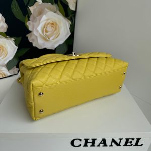 img_b5cc9469_20240604_i1717485088_9823_8_jpg coco handle medium 29cm yellow quilted caviar leather gold hardware