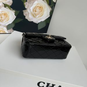 MINI FLAP BAG 20 IN BLACK GLOSSY CALFSKIN GOLD HARDWARE
