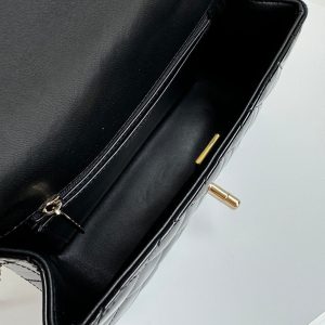 MINI FLAP BAG 20 IN BLACK GLOSSY CALFSKIN GOLD HARDWARE