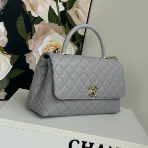 img_b5cc9469_20240701_i1719829113_5161_7_jpg coco handle medium 29cm grey quilted caviar leather gold hardware