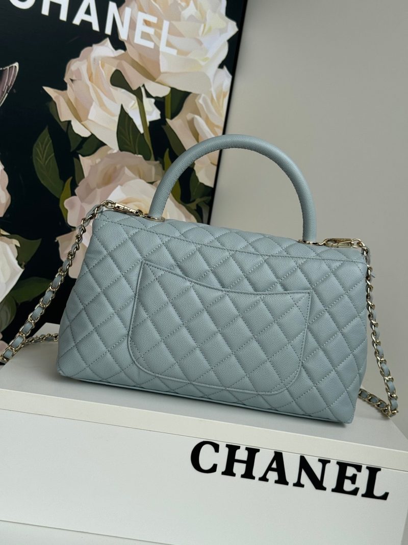 img_b5cc9469_20240701_i1719829204_8675_1_jpg coco handle medium 29cm sky blue quilted caviar leather gold hardware