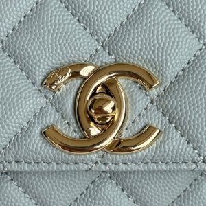 img_b5cc9469_20240701_i1719829204_9341_0_jpg coco handle medium 29cm sky blue quilted caviar leather gold hardware