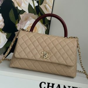 img_b5cc9469_20240701_i1719829289_1091_0_jpg coco handle medium 29cm beige red quilted caviar leather gold hardware