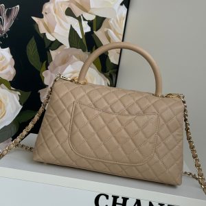 img_b5cc9469_20240701_i1719829306_4378_7_jpg coco handle medium 29cm pink beige quilted caviar leather gold hardware