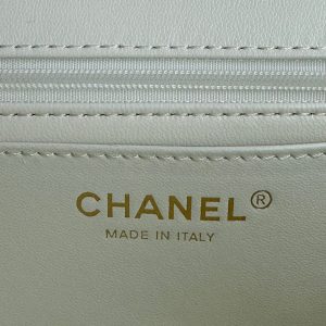 24c mini flap bag 20cm with top handle white lambskin