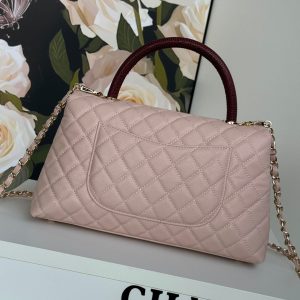 img_b5cc9469_20240806_i1722935763_9562_3.jpg_1 coco handle medium 29cm pastel pink red quilted caviar leather gold hardware