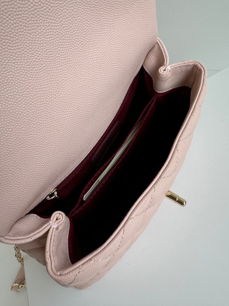 img_b5cc9469_20240806_i1722935787_5666_6_jpg coco handle flap bag 24cm pastel pink quilted caviar leather