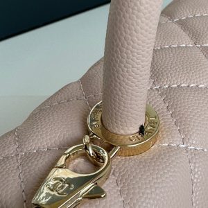 img_b5cc9469_20240806_i1722935787_7030_2_jpg coco handle flap bag 24cm pastel pink quilted caviar leather