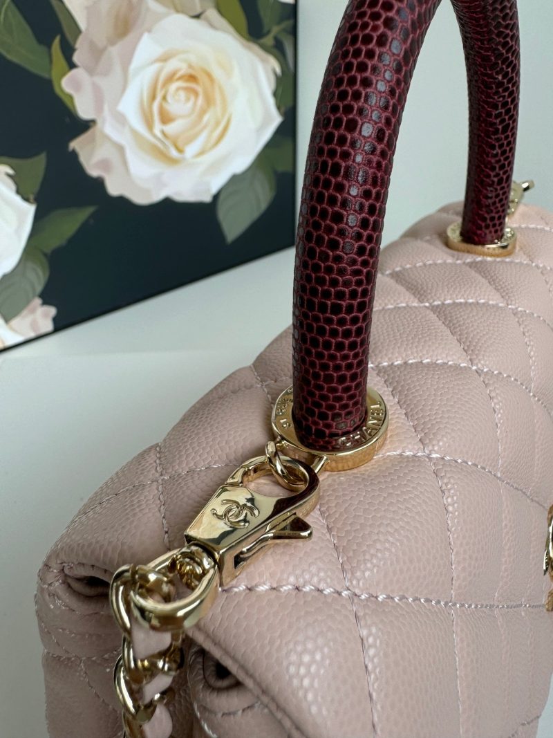 img_b5cc9469_20240806_i1722935803_538_0_jpg coco handle flap bag 24cm pastel pink red quilted caviar leather