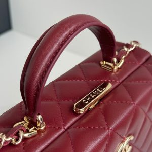 SMALL BOX BAG 18 IN BURGUNDY RED LAMBSKIN GOLD HARDWARE