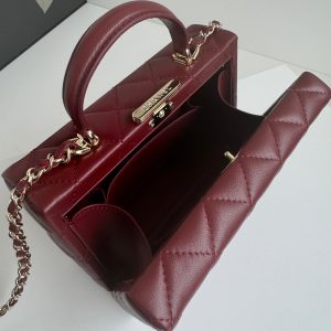 SMALL BOX BAG 18 IN BURGUNDY RED LAMBSKIN GOLD HARDWARE