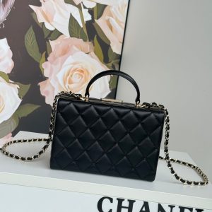 SMALL BOX BAG 18 IN BLACK LAMBSKIN GOLD HARDWARE