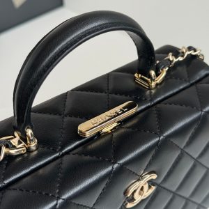 SMALL BOX BAG 18 IN BLACK LAMBSKIN GOLD HARDWARE