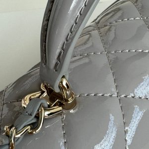 MINI FLAP BAG 20 IN LIGHT GRAY GLOSSY CALFSKIN GOLD HARDWARE