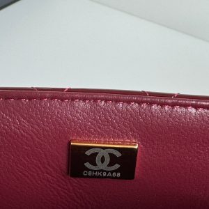 MINI FLAP BAG 20 IN MAHOGANY RED GLOSSY CALFSKIN GOLD HARDWARE