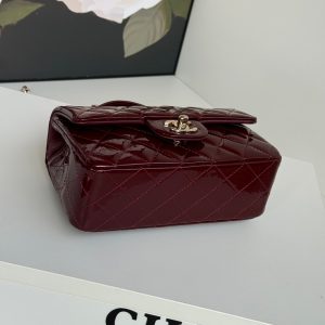 MINI FLAP BAG 20 IN MAHOGANY RED GLOSSY CALFSKIN GOLD HARDWARE
